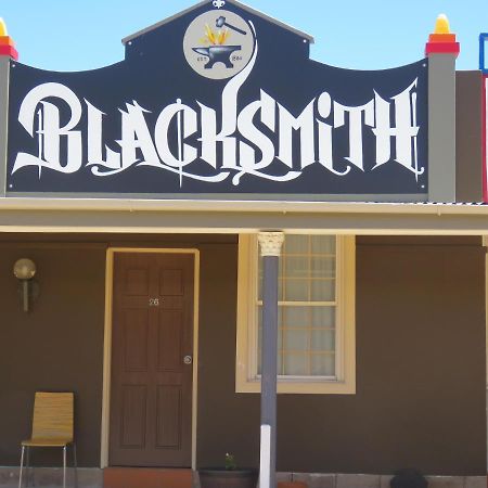 Burke & Wills Mt Isa Motel Mount Isa Ngoại thất bức ảnh