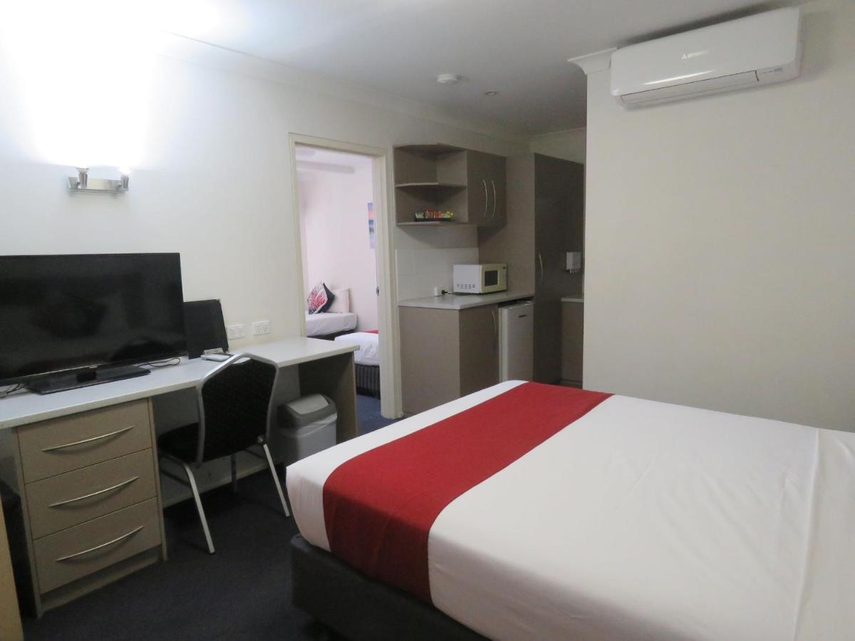 Burke & Wills Mt Isa Motel Mount Isa Ngoại thất bức ảnh