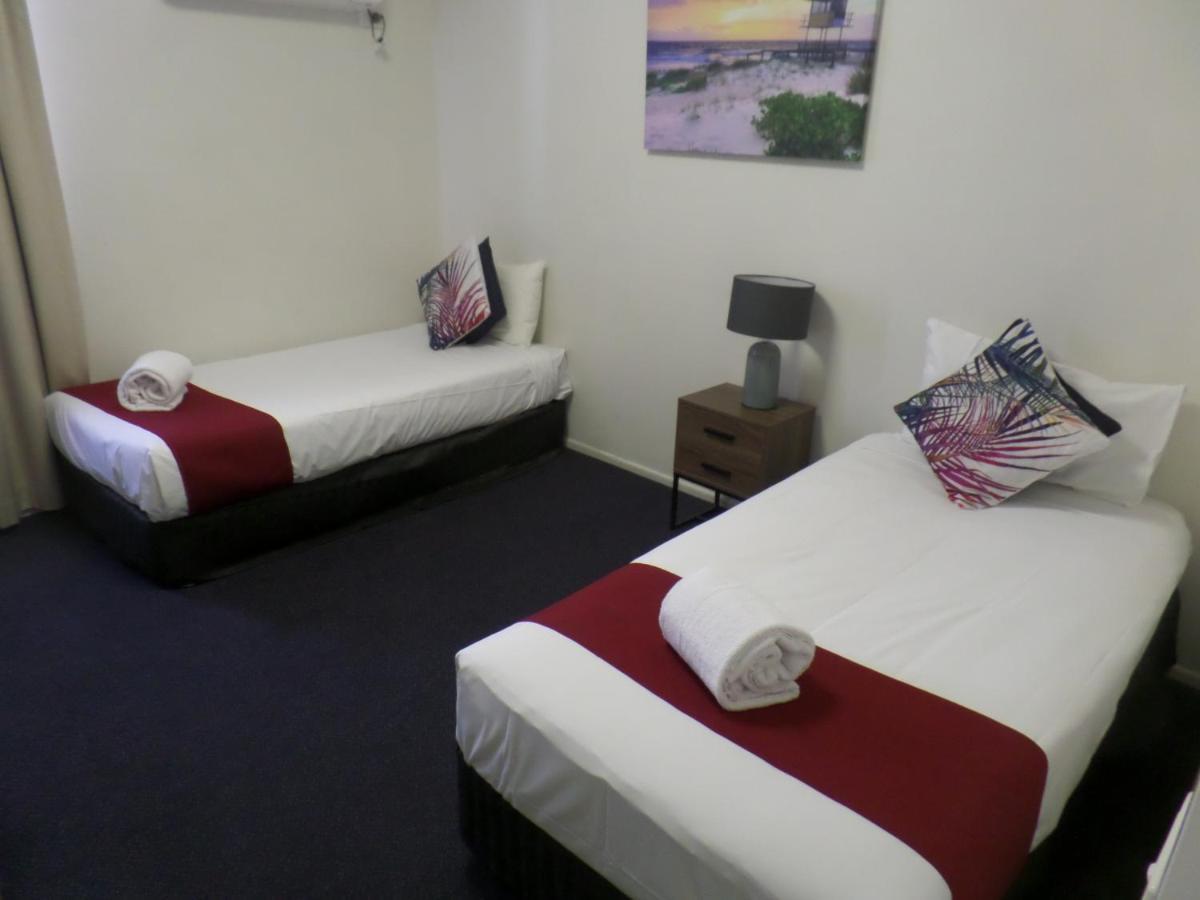 Burke & Wills Mt Isa Motel Mount Isa Ngoại thất bức ảnh