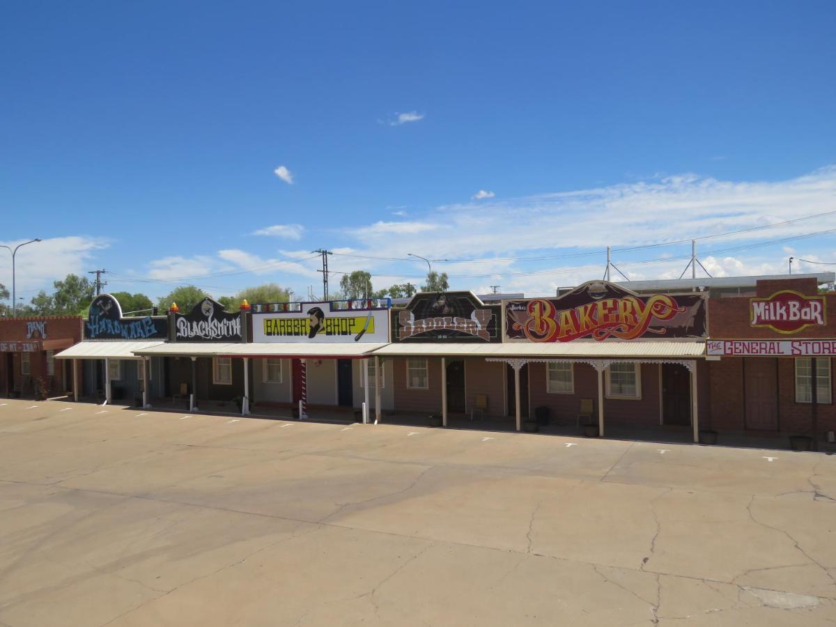 Burke & Wills Mt Isa Motel Mount Isa Ngoại thất bức ảnh