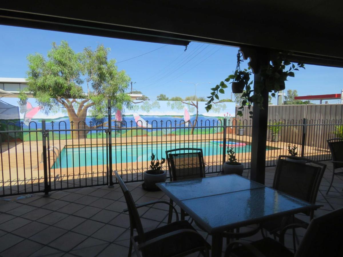 Burke & Wills Mt Isa Motel Mount Isa Ngoại thất bức ảnh